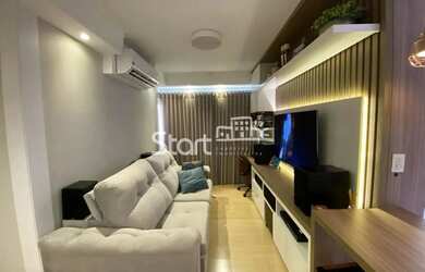 Imagem: O apartamento possui 3 Dormitórios, 2 Banheiros, 2 Vagas na