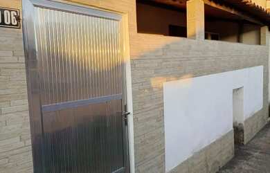 Imagem: A casa em condomínio possui 2 Dormitórios, 1 Banheiro, 77m²