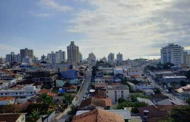 Imagem: O apartamento possui 3 Dormitórios, 1 Banheiro, 1 Vaga na garagem