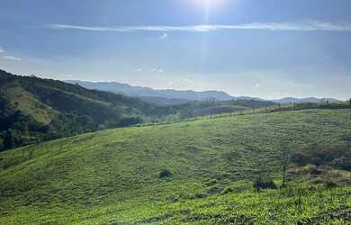 Imagem 4: Terrenos com linda vista e ótimo acesso na região rural de Arujá