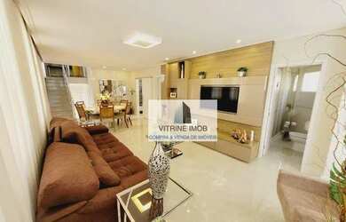 Imagem: A casa em condomínio possui 4 Dormitórios, 5 Banheiros, 4