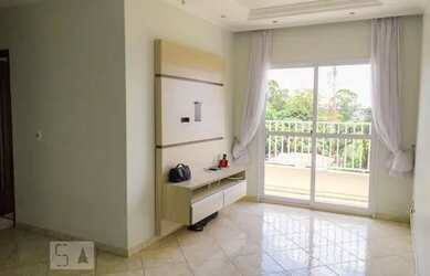 Imagem: O apartamento possui 3 Dormitórios, 1 Banheiro, 1 Vaga na garagem