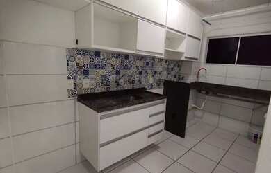 Imagem: O apartamento possui 2 Dormitórios, 1 Banheiro e 1 Vaga na