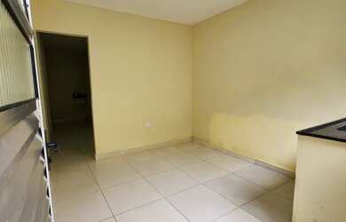 Imagem: A casa possui 1 Dormitório, 1 Banheiro, Imóvel novo e está