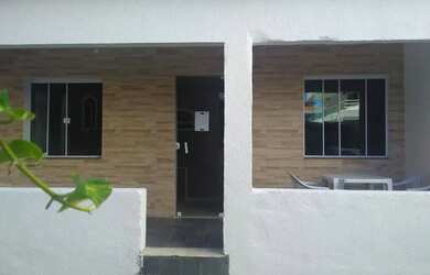 Imagem: A casa possui 2 Dormitórios, 2 Banheiros e está localizado