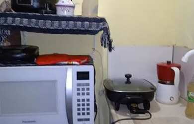 Imagem: O quarto para alugar e está localizado em Padre Miguel, Rio