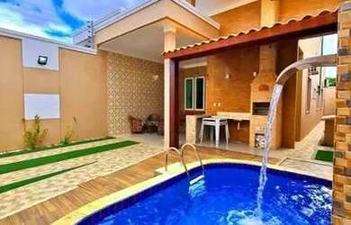 Imagem: A casa possui 2 Dormitórios, 1 Banheiro, 1 Vaga na garagem