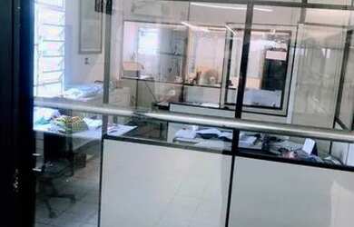 Imagem 4: Galpão/Depósito/Armazém para aluguel e venda possui 1400 metros quadrados