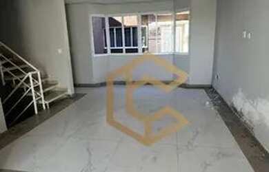 Imagem: A casa em condomínio possui 3 Dormitórios, 3 Banheiros, 4