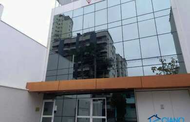 Imagem: O depósito possui 5 Vagas na garagem, 850m² de Área e está