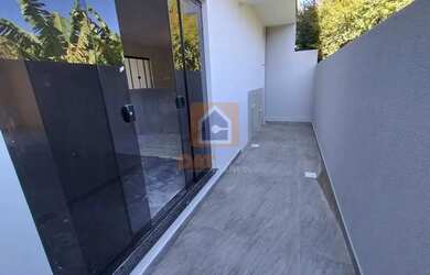 Imagem 5: Sobrado de esquina à venda no Jardim Carvalho