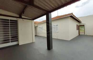 Imagem 11: Casa Residência em Jaú. Varanda, Área de serviço, 12m² de Áreae3...