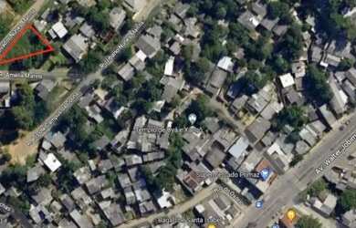 Imagem: O terreno possui 500m² de Área e está localizado em Santa