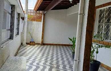 Imagem 3: Imóvel para aluguel possui 185 m² com 3 quartos em Campo Grande - Rio de Janeiro - RJ