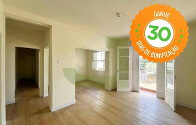 Imagem: O apartamento possui 2 Dormitórios, 1 Banheiro e 100m² de