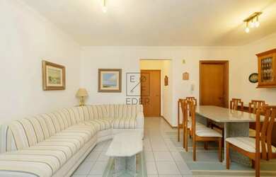 Imagem 9: A uma quadra da praia de Caiobá