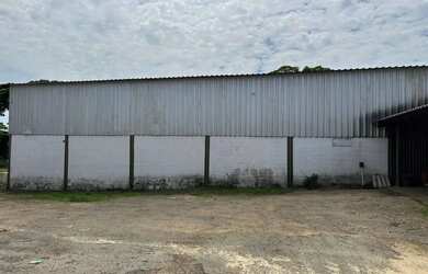 Imagem 11: Área com galpão, Jardim Novo Mundo, ao lado do terminal