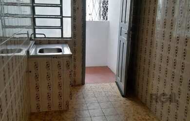 Imagem 14: Apartamento térreo de um quarto no bairro Santana em Porto Alegre