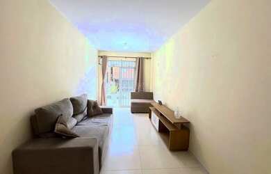 Imagem: O apartamento possui 1 Dormitório, 1 Banheiro, 1 Vaga na garagem