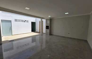 Imagem: A casa em condomínio possui 3 Dormitórios, 4 Banheiros, 2