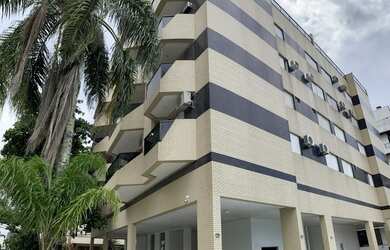 Imagem: O apartamento possui 4 Dormitórios, 5 Banheiros, 2 Vagas na