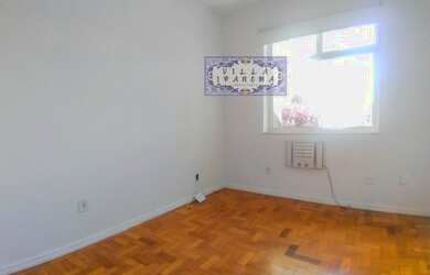 Imagem 4: BOTAFOGO VISTA LIVRE E VERDE, SILENCIOSO, BASTANTE CLARO E AREJADO, FARTO...