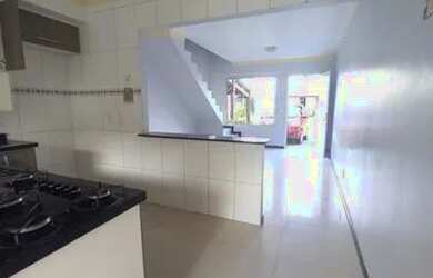 Imagem: A casa em condomínio possui 2 Dormitórios, 1 Banheiro, 1 Vaga