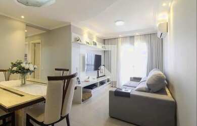 Imagem: O apartamento possui 3 Dormitórios, 1 Banheiro, 1 Vaga na garagem