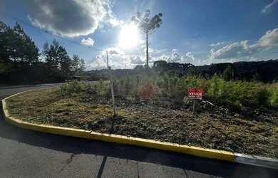 Imagem: O terreno possui 541m² de Área e está localizado em Gramado