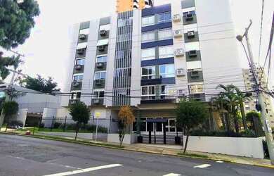 Imagem: O apartamento possui 3 Dormitórios, 2 Banheiros, 2 Vagas na