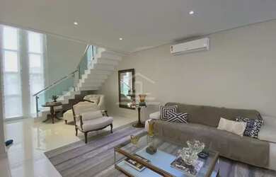 Imagem: Casa em Condomínio 250m² no Quintas do Calhau Porcelanato