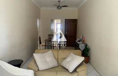 Imagem: O apartamento possui 3 Dormitórios, 1 Banheiro, 95m² de Área