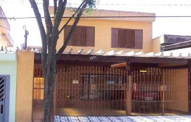 Imagem: A casa possui 3 Dormitórios, 1 Banheiro, 176m² de Área e