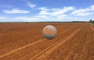 Imagem: A fazenda possui 8.905.600m² de Área e está localizado em