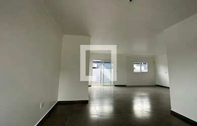 Imagem: A casa possui 3 Dormitórios, 1 Banheiro e 74m² de Área e