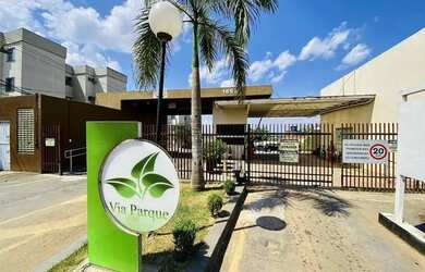 Imagem: O apartamento possui 3 Dormitórios, 1 Banheiro, 2 Vagas na