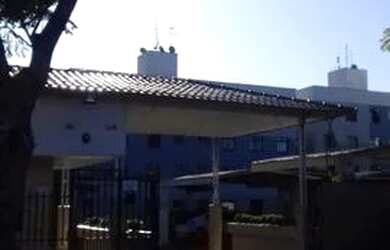 Imagem: O apartamento possui 3 Dormitórios, 1 Banheiro, 1 Vaga na garagem