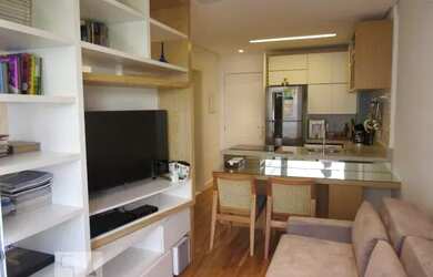 Imagem: O studio possui 1 Dormitório, 1 Banheiro, 1 Vaga na garagem