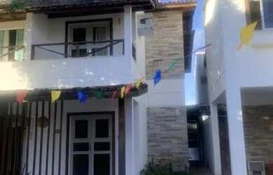 Imagem: A casa em condomínio possui 2 Dormitórios, 3 Banheiros, 2