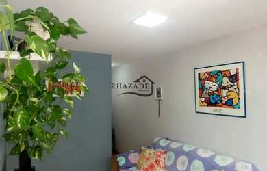 Imagem 3: Apartamento reformado com 2 quartos, vaga coberta e portaria 24 horas...