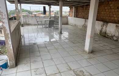 Imagem 7: Aqui, sua família encontra espaço, sossego e segurança pra chamar de...