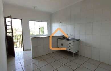 Imagem: Casa com 2 dormitórios à venda, 76 m² por R$ 220.000,00
