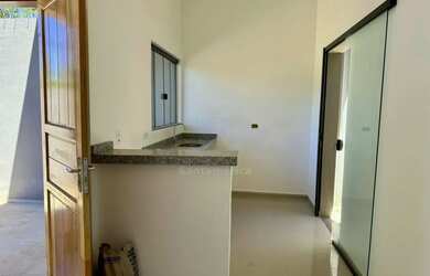 Imagem 4: Casa à venda e para alugar no Jardim Maria Celina com 2 quartos na Região Norte de Londrin