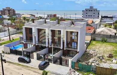 Imagem 2: Sobrado triplex com 03 suítes e 02 vagas de garagem Balneário Ipacaraí...