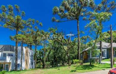 Imagem: O terreno possui 544m² de Área e está localizado em Canela