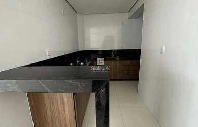 Imagem 14: Apartamento em Montes Claros, no bairro Ibituruna, à venda