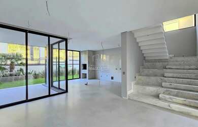 Imagem 3: MAGNÍFICA CASA MODERNA E BEM ESTRUTURADA