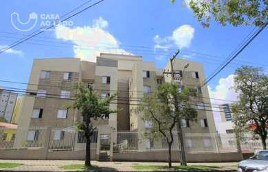 Imagem: O apartamento possui 3 Dormitórios, 1 Banheiro, 1 Vaga na garagem