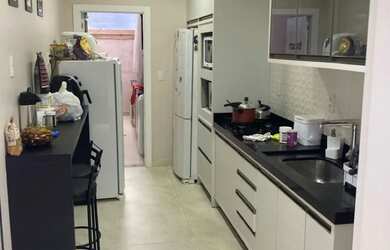 Imagem 12: Casa no Iririú. Churrasqueira, Imóvel mobiliado, VarandaeÁrea de serviço