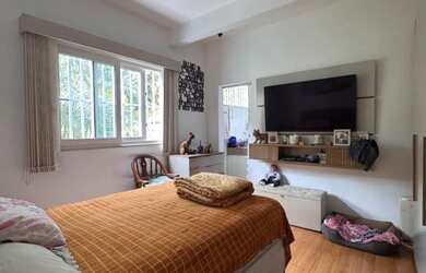 Imagem 6: Casa Reformada em Rua Nobre na Castelania